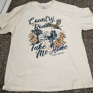 Oversized graphic tee